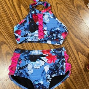 Oh La La Dancewear Convention Set